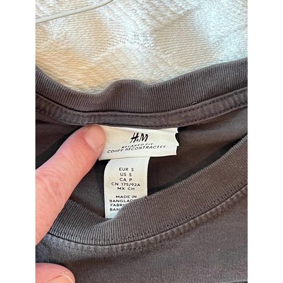 H&M Low Key Land T-Shirt Mens S - Picture 3 of 4